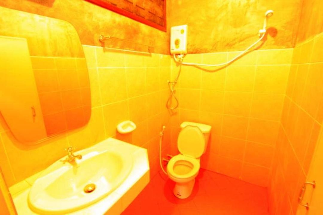 Photo of Bathroom in Haad Pleayleam