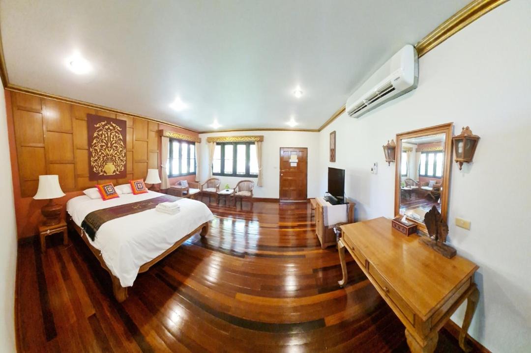 Photo of Bedroom in Pang Mu