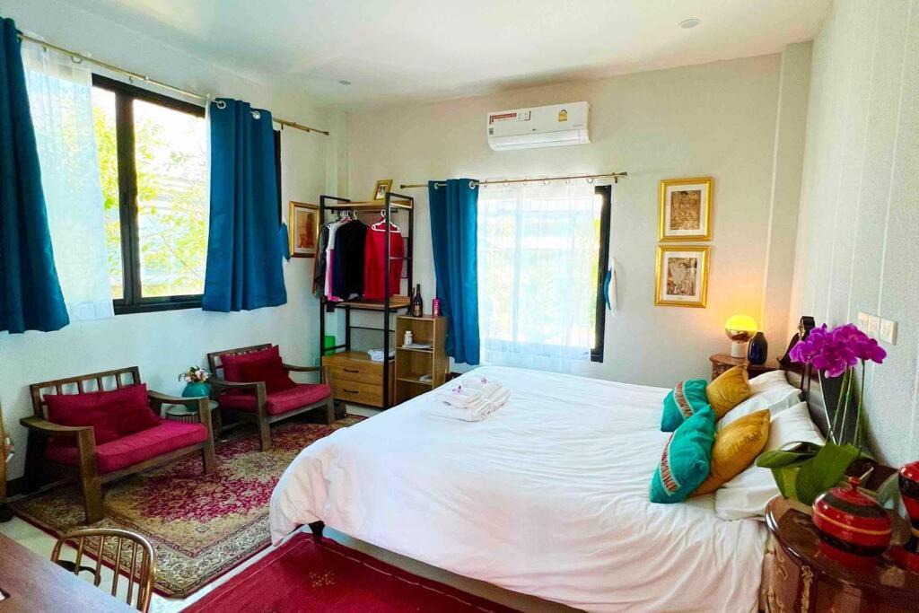 Photo of Bedroom in Nang Lae