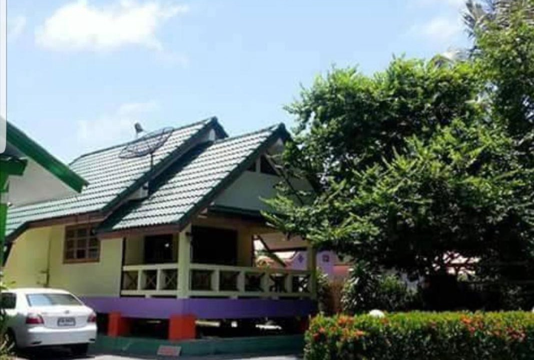 Photo of Buildings in Laem Sing
