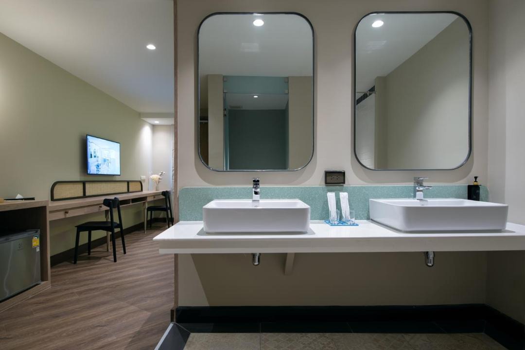 Photo of Bathroom in Embassy District