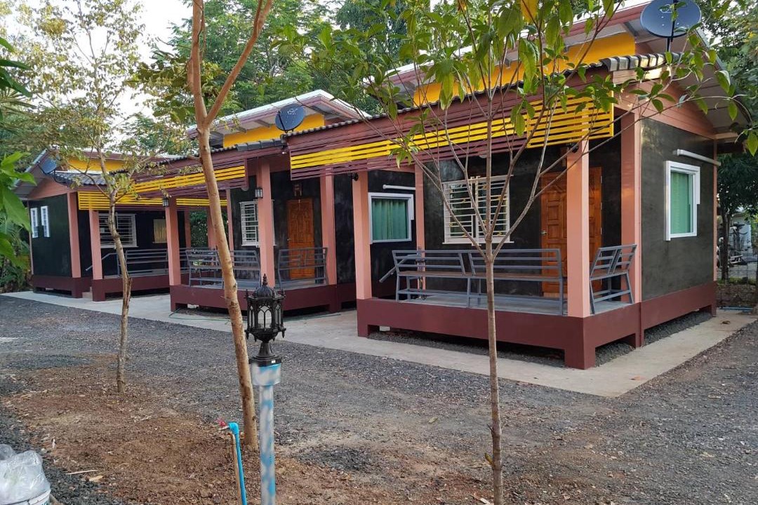 Photo of Buildings in Thung Kra Ten