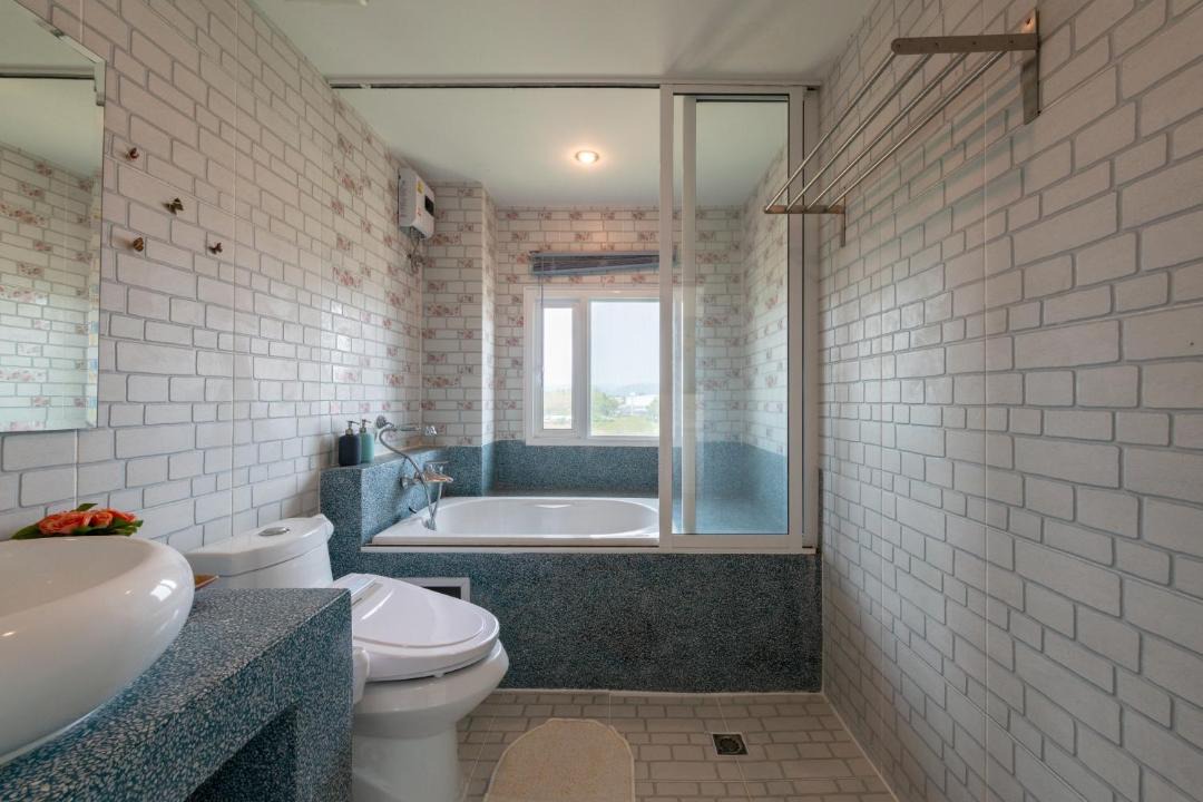Photo of Bathroom in Pa Daet