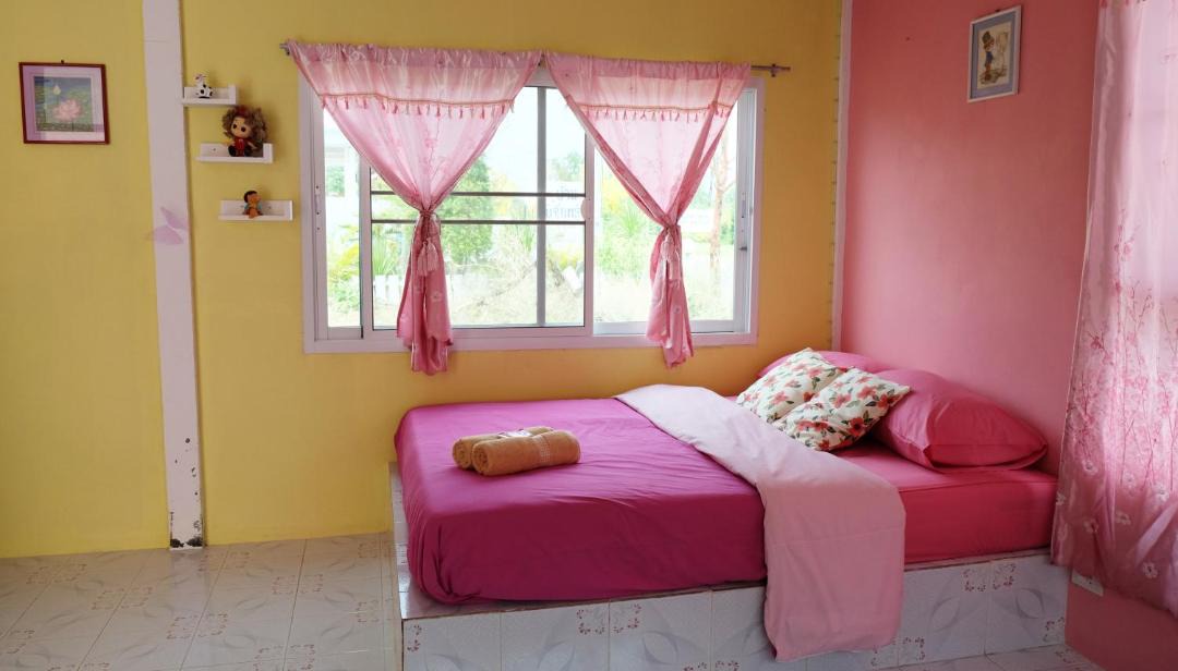 Photo of Bedroom in Suan Phueng