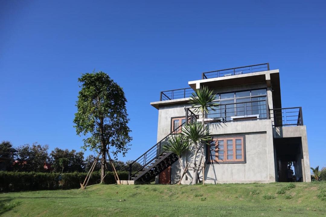 Photo of Buildings in Pong Ta Long