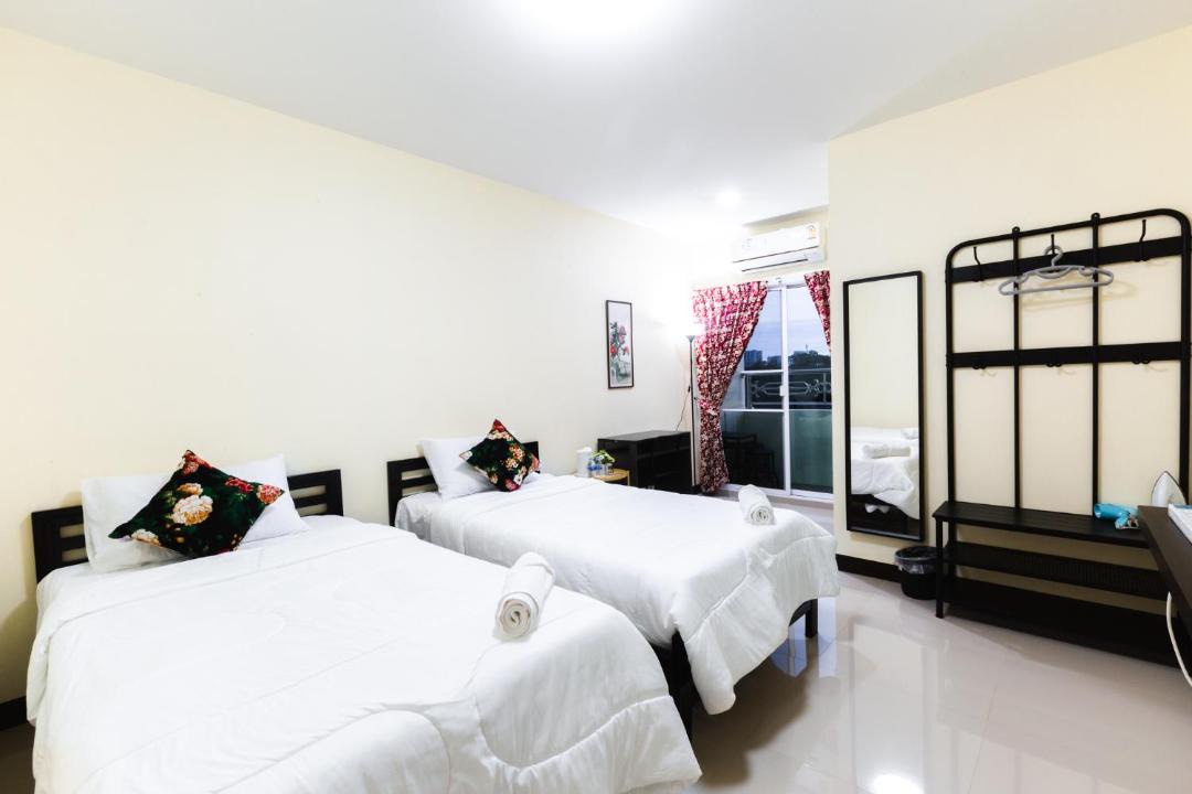 Photo of Bedroom in Khlong San