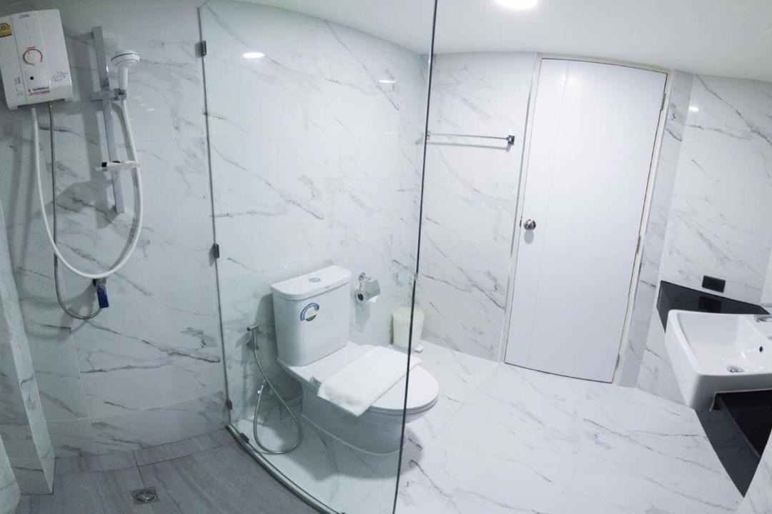 Photo of Bathroom in Nuea Mueang