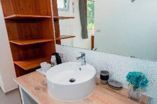 Photo of Bathroom in Klong Son
