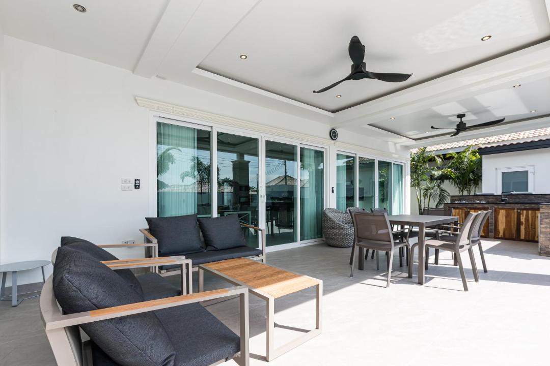 Photo of Livingroom in Hin Lek Fai