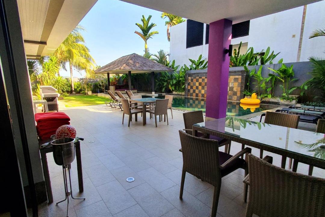 Photo of Patio Balcony in Bang Tao