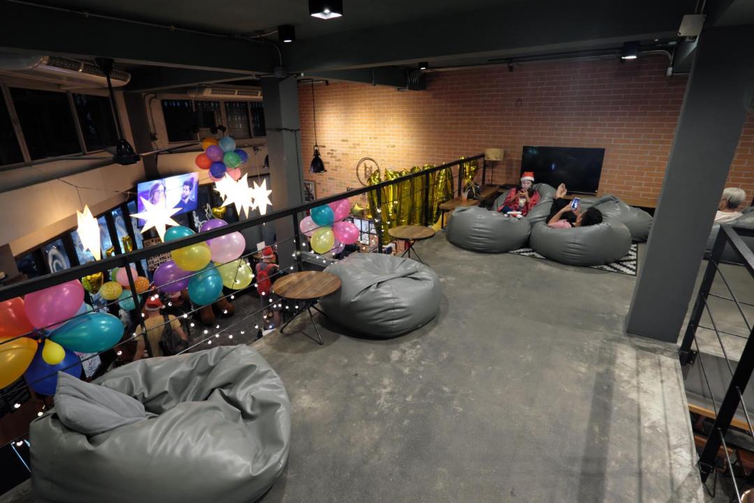 Photo of Livingroom in Thanon Phetchaburi