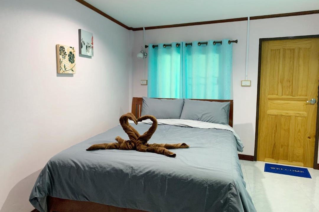 Photo of Bedroom in Wiset Chai Chan
