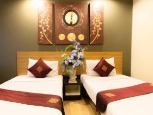 Photo of Bedroom in Talat Yot