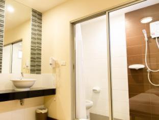 Photo of Bathroom in Talat Yot