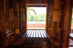 Photo of Patio Balcony in Khao Saming
