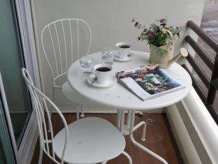 Photo of Patio Balcony in Talat Phlu