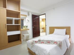 Photo of Bedroom in Talat Phlu