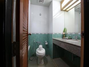 Photo of Bathroom in Danok