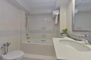 Photo of Bathroom in Nana