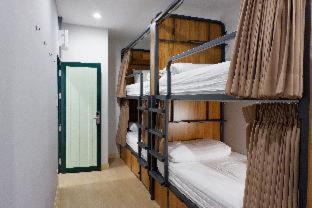Photo of Bedroom in Pom Prap Sattru Phai