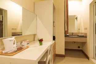 Photo of Bathroom in Thapae