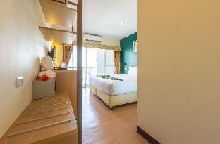 Photo of Bedroom in Khlong San