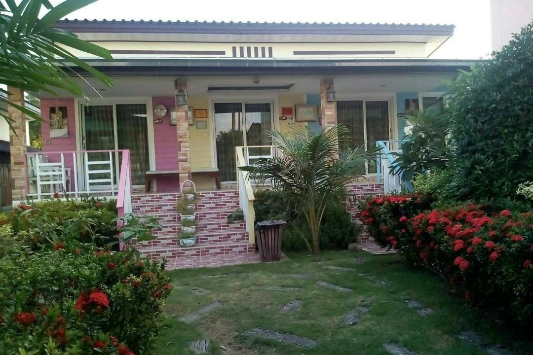 Photo of Others in Koh Lan
