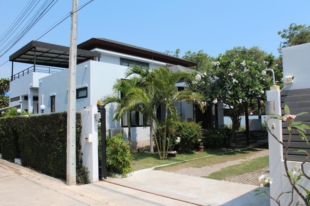 Photo of Buildings in Cha-am