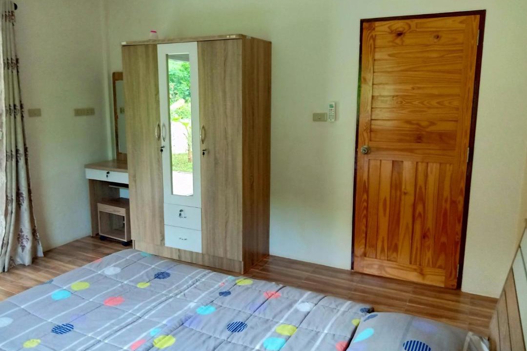 Photo of Bedroom in Phen