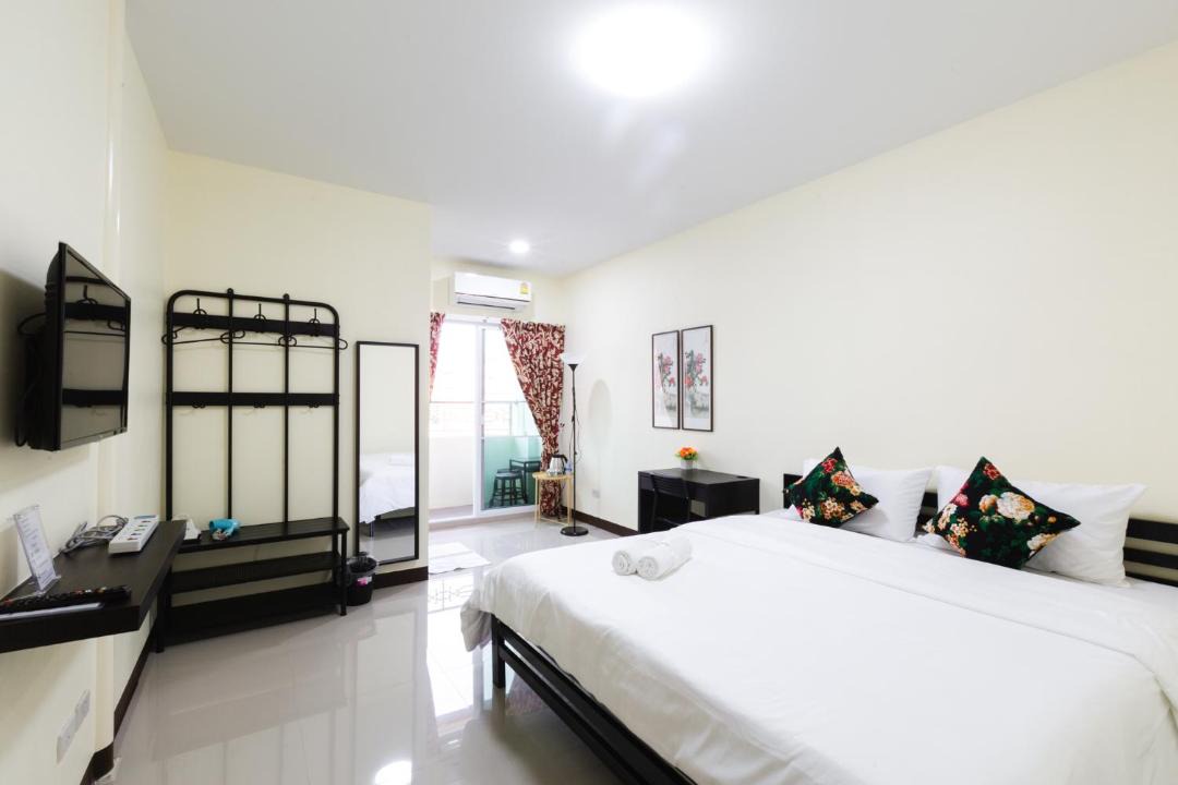 Photo of Bedroom in Khlong San