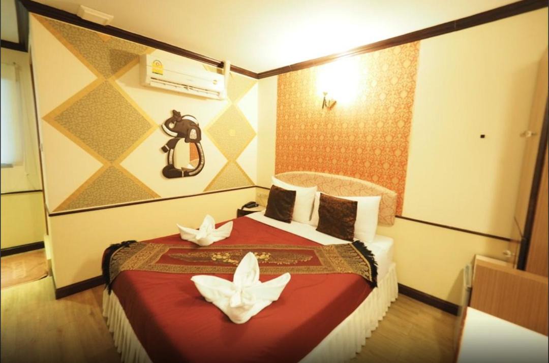 Photo of Bedroom in Bangkok Central Business District