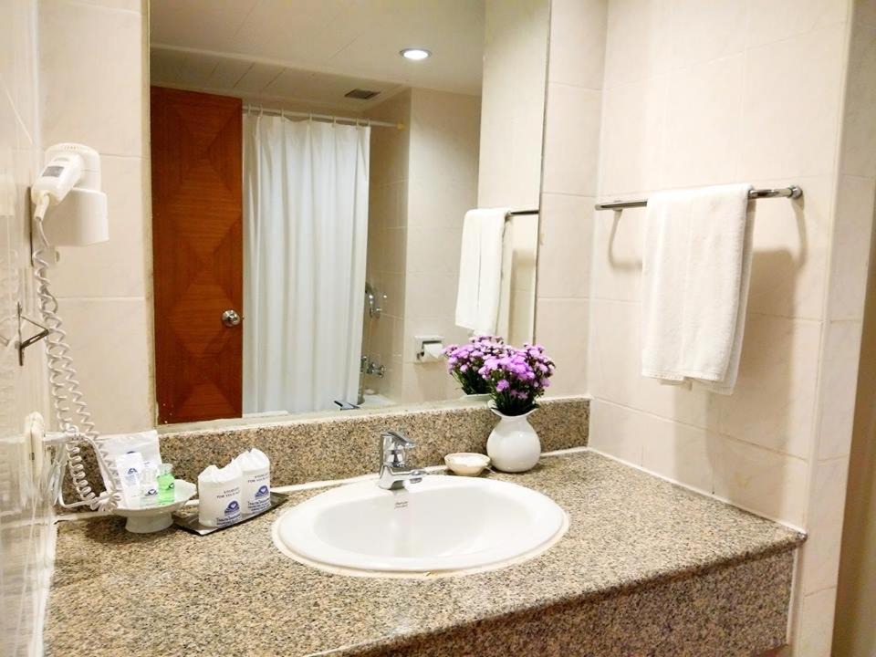 Photo of Bathroom in Makham Tia