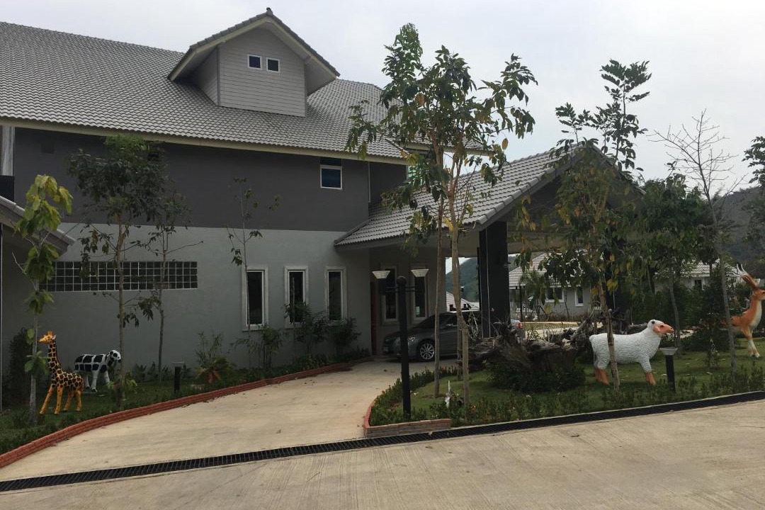 Photo of Others in Kaeng Krachan