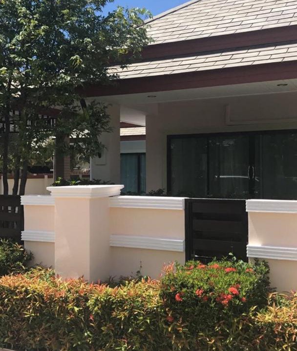 Photo of Buildings in Huai Yai