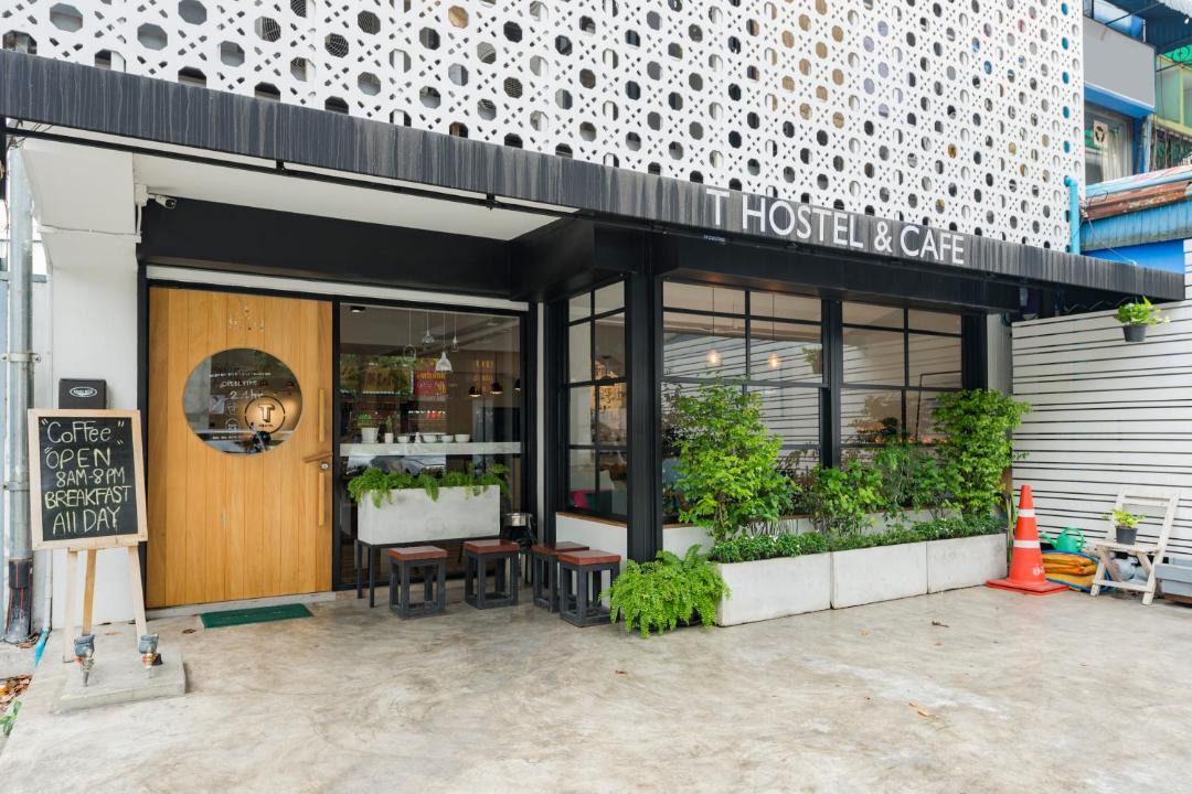 Photo of Others in Samsen Nai