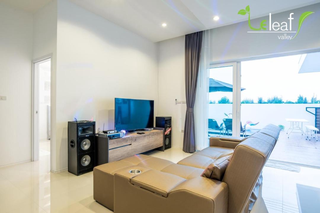 Photo of Livingroom in Hin Lek Fai