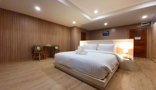 Elite Room