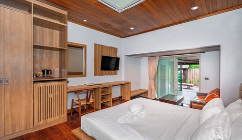 Grand Studio Suite, 2 Bedrooms