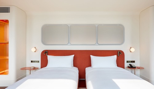 Double Room, 2 Double Beds, Corner