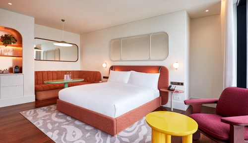 Premium Room, 1 King Bed