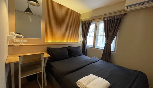 Double Room Private Bathroom 1