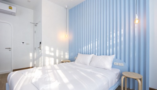 Deluxe Double Room with Private Bathroom