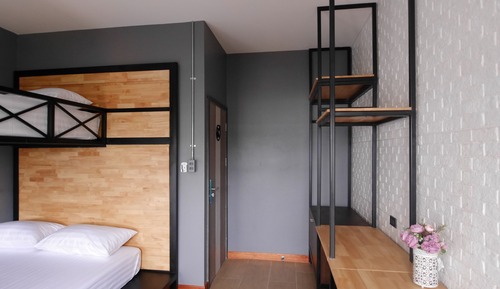 Triple Room (Bunk Bed)
