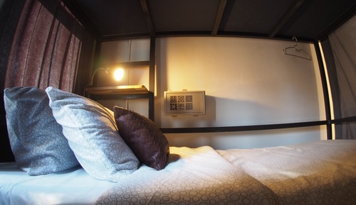 Female dorm with share bathroom