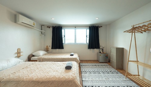 Comfort Twin Room, City View