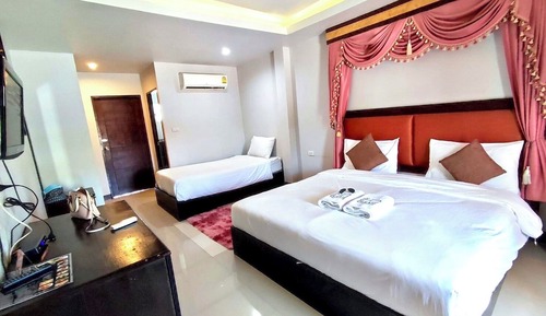 Basic Triple Room