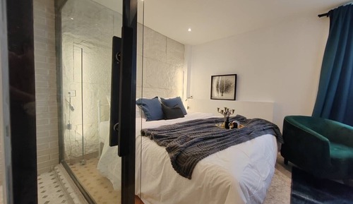 Deluxe Double Room, City View