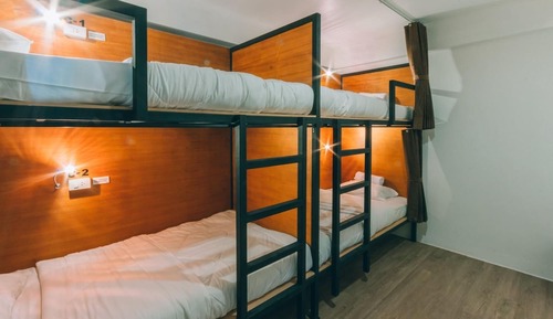 Basic Shared Dormitory, Men only, Shared Bathroom