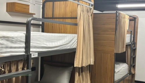 Shared Dormitory, Mixed Dorm