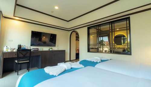 Deluxe Twin Room